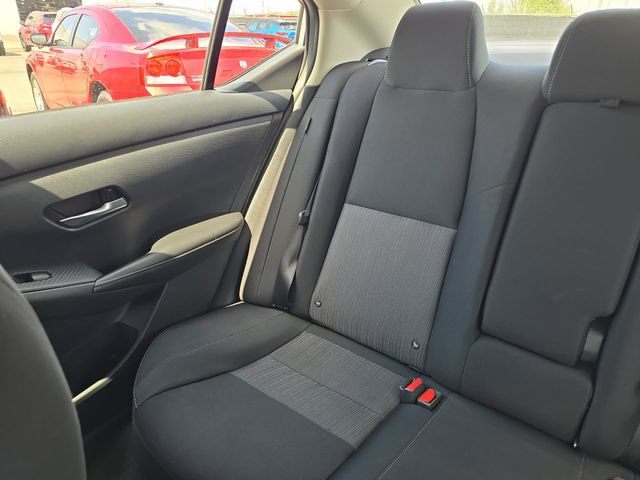 Used 2021 Nissan Sentra SV FWD image 12