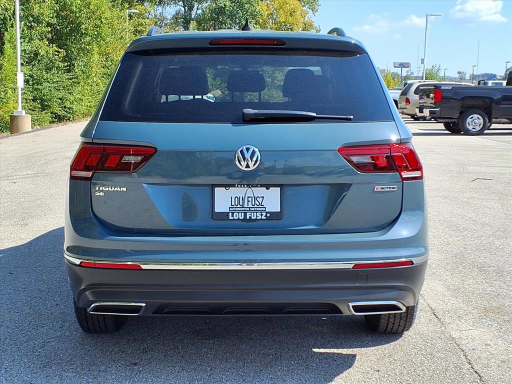 Used 2020 Volkswagen Tiguan SE image 32