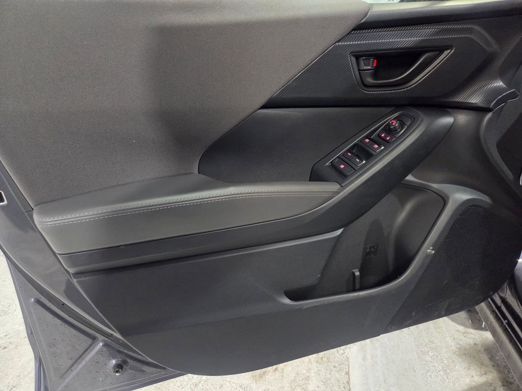 Used 2024 Subaru Crosstrek 2.0i Premium image 11