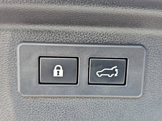 Used 2023 Subaru Forester Limited image 13