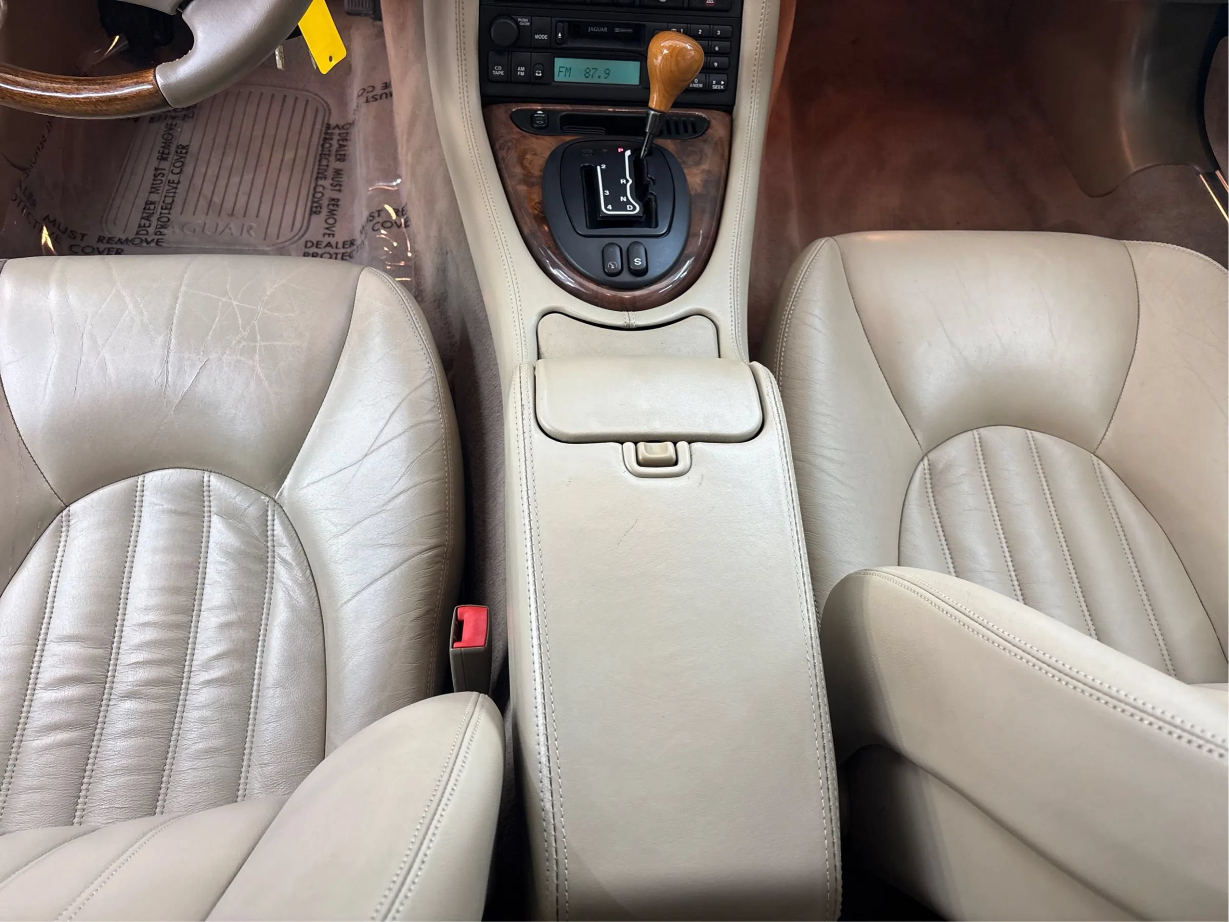 Used 1998 Jaguar XK8 Convertible RWD image 22