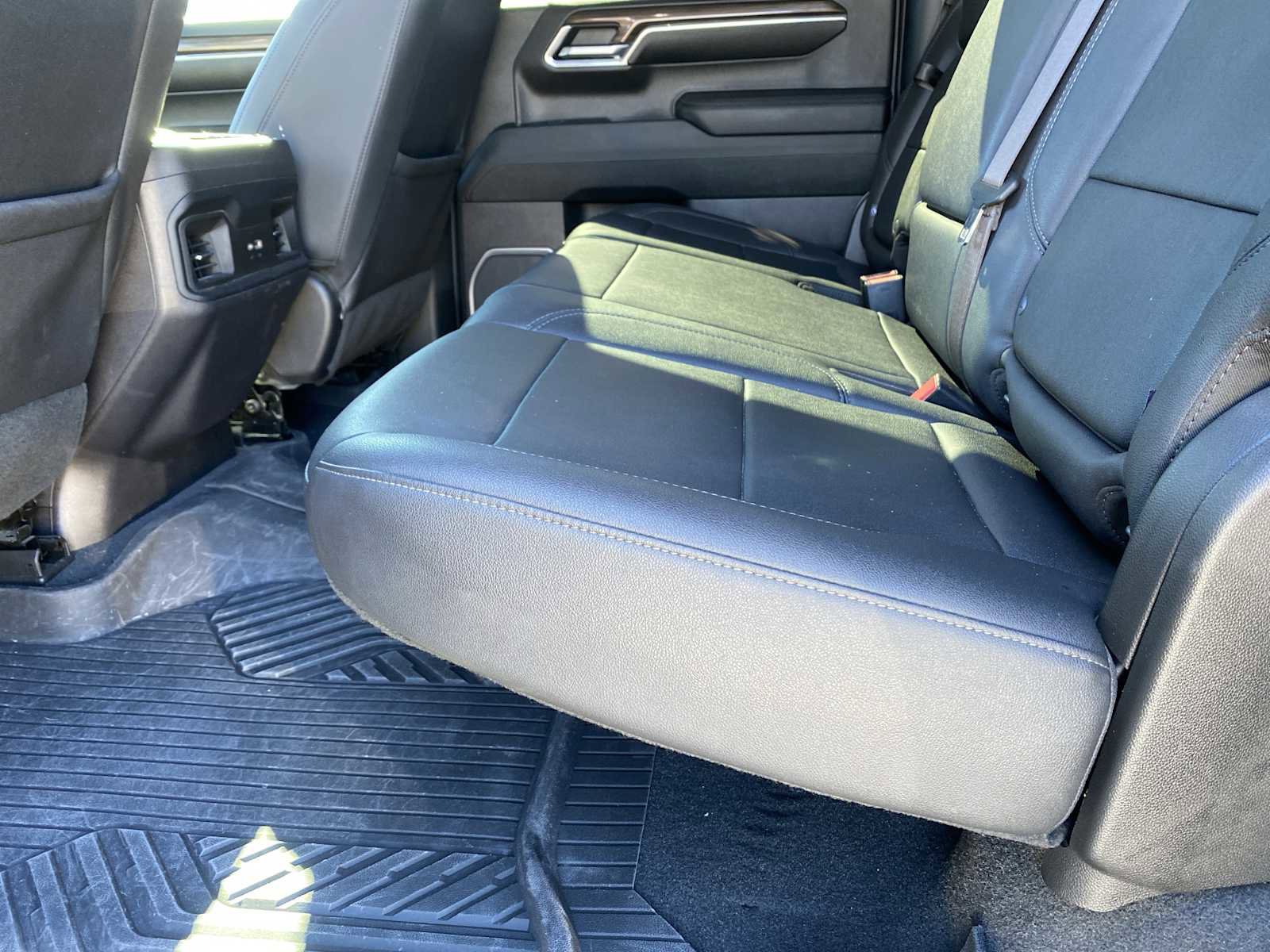 Used 2023 Chevrolet Silverado 1500 RST image 28