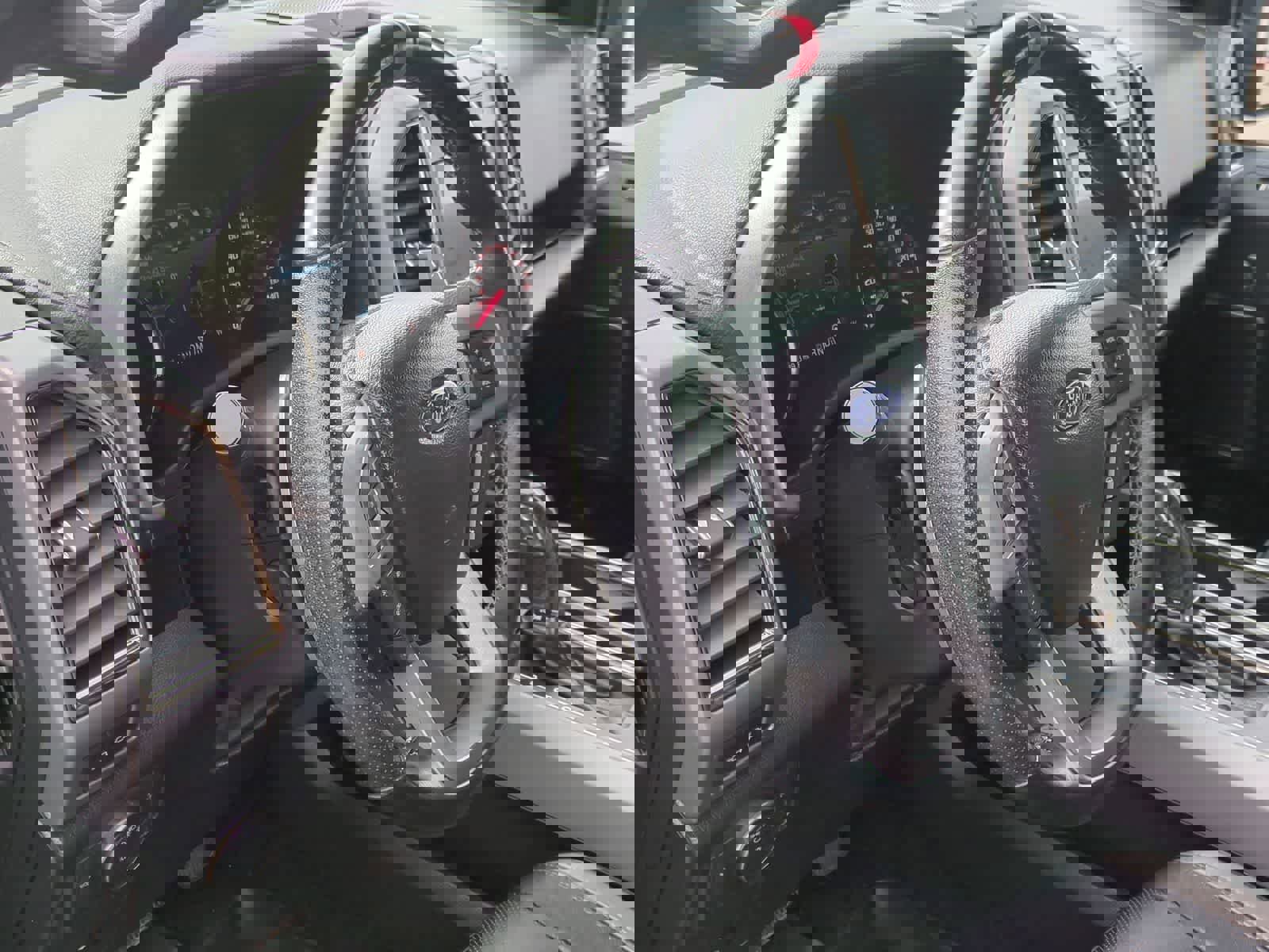 Used 2018 Ford F150 Raptor w/ Equipment Group 802A Luxury image 10