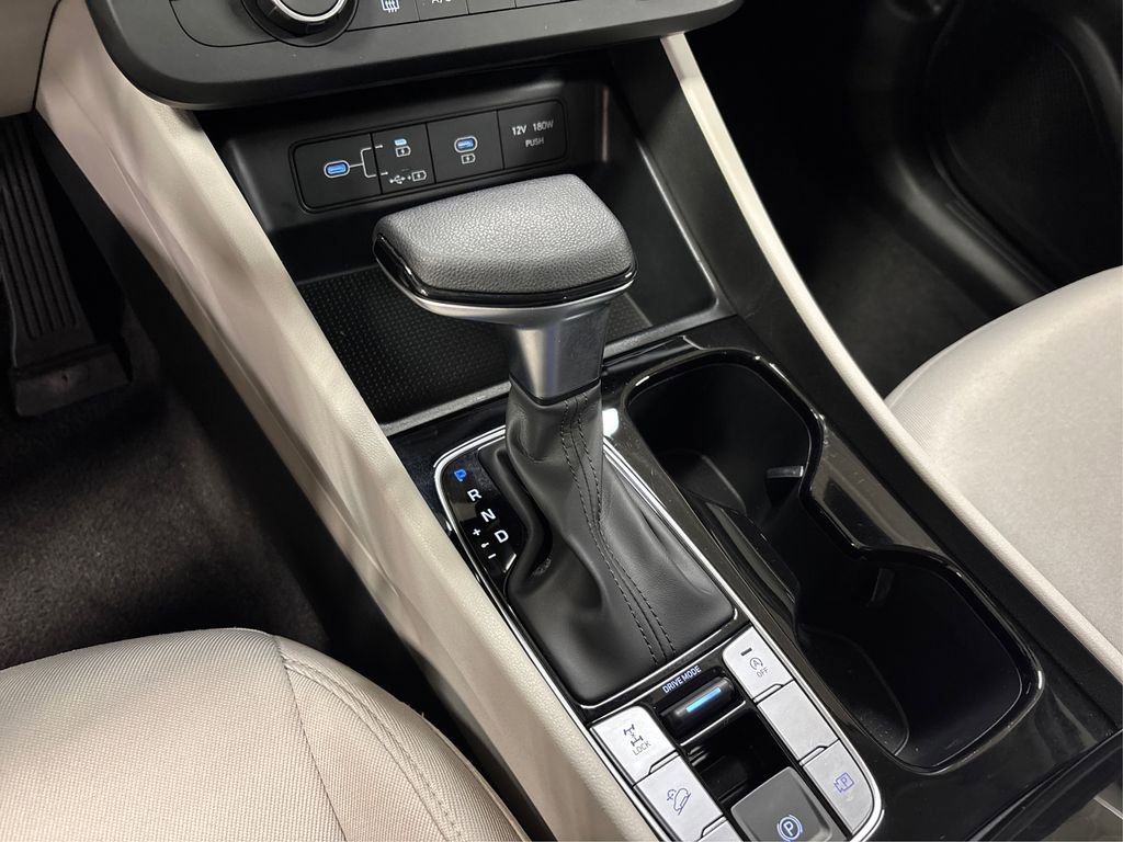 Certified 2025 Hyundai Tucson SE image 29