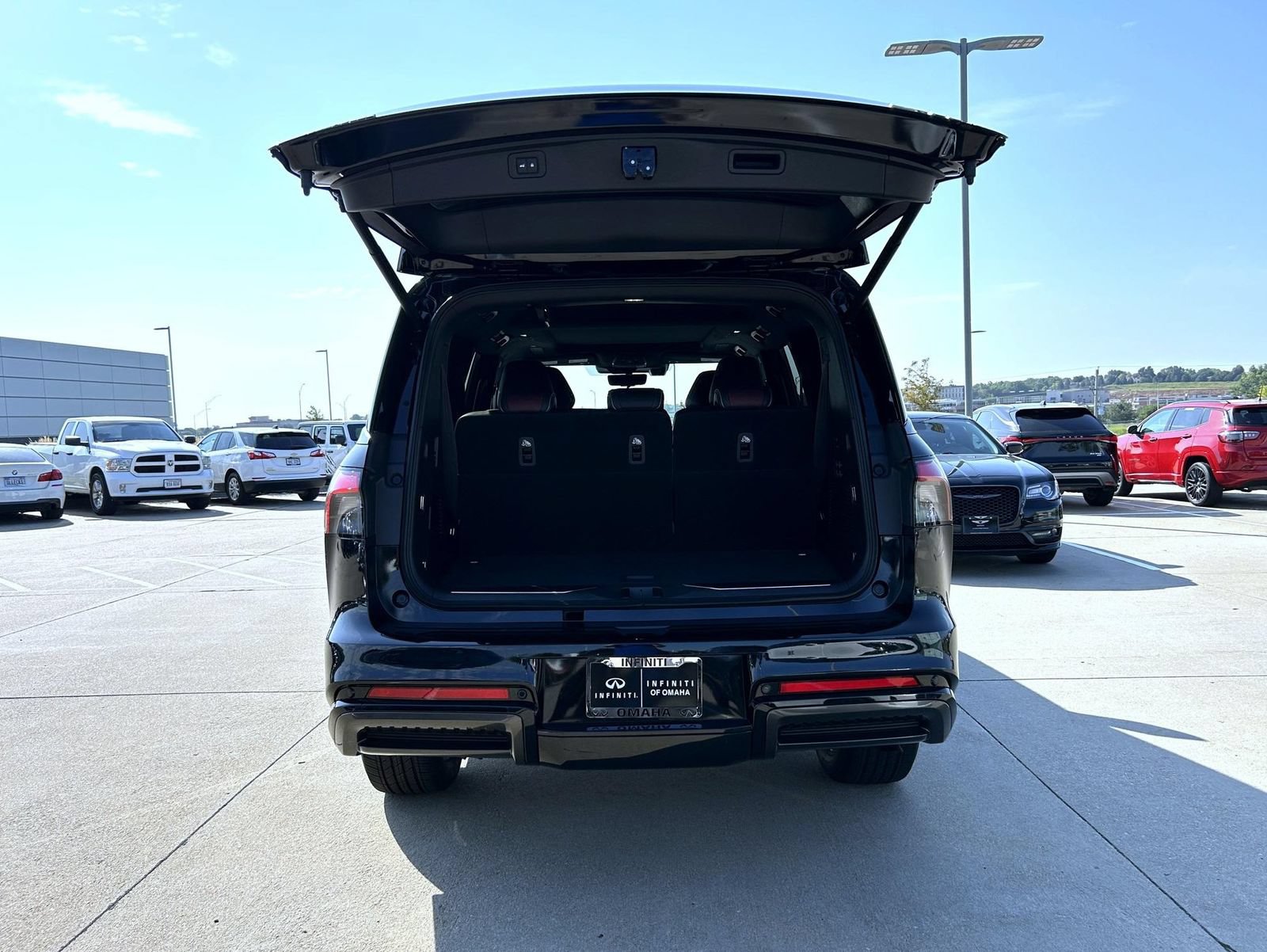 New 2027 INFINITI QX80 Autograph AWD/4WD image 23