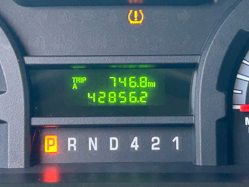 Used 2019 Ford E-350 and Econoline 350 Super Duty w/ Power Windows & Locks Group image 28