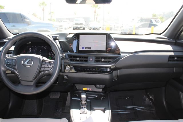 Certified 2025 Lexus UX 300h FWD image 10