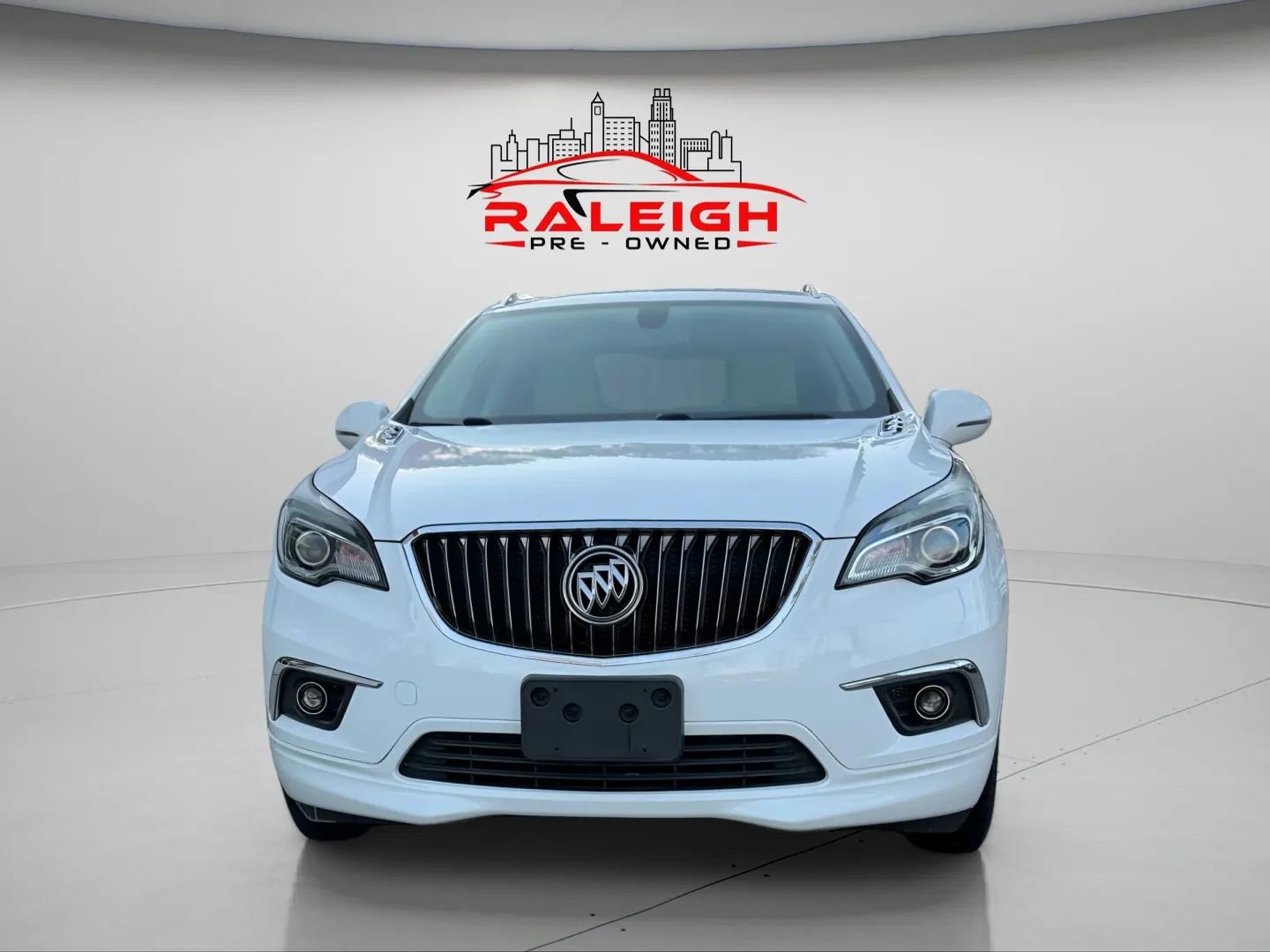 Used 2017 Buick Envision Essence image 3