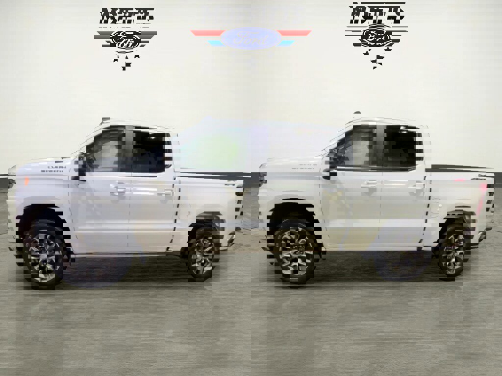 Used 2020 Chevrolet Silverado 1500 LT w/ All-Star Edition image 2