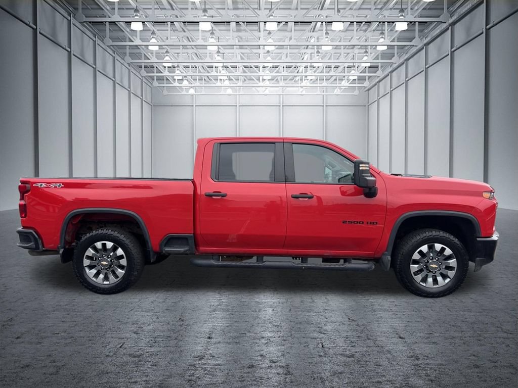 Used 2022 Chevrolet Silverado 2500 Custom w/ Custom Value Package AWD/4WD image 7