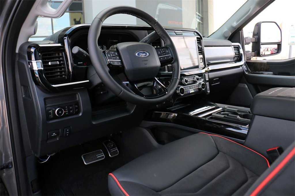 New 2026 Ford F250 Lariat w/ Black Appearance Package image 19