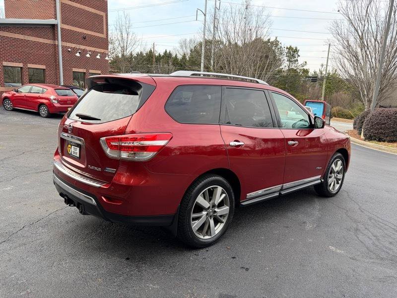 Used 2014 Nissan Pathfinder Platinum w/ Platinum Premium Package FWD image 8