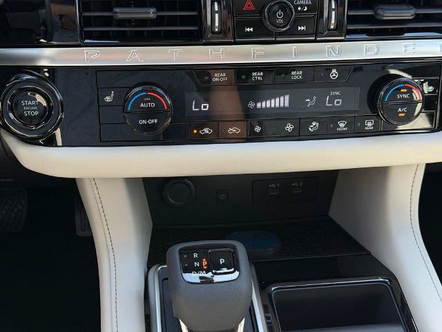 New 2026 Nissan Pathfinder SL FWD image 26