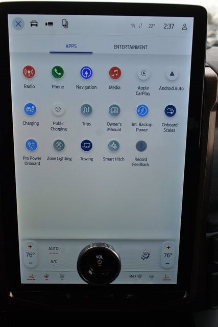 Used 2024 Ford F150 Lightning Lariat image 28