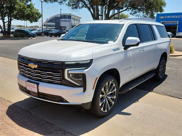 New 2025 Chevrolet Suburban High Country