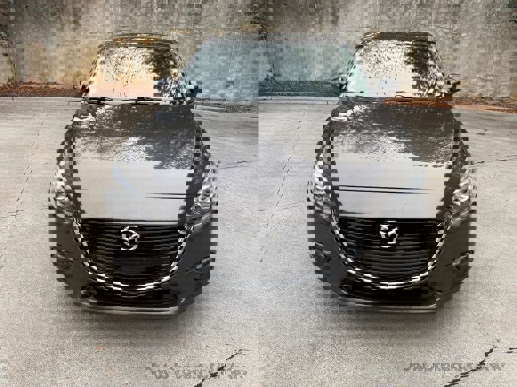 Used 2017 MAZDA MAZDA3 Sport image 2