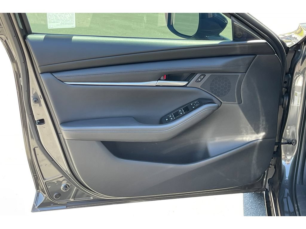 Certified 2025 MAZDA MAZDA3 s FWD image 12
