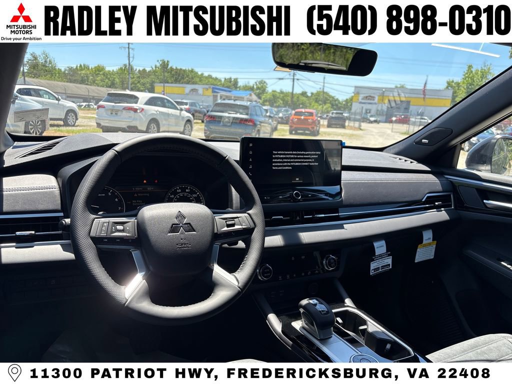 New 2026 Mitsubishi Outlander LE AWD/4WD image 14