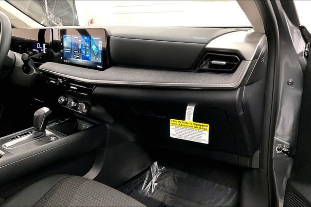 New 2026 Nissan Kicks S image 29