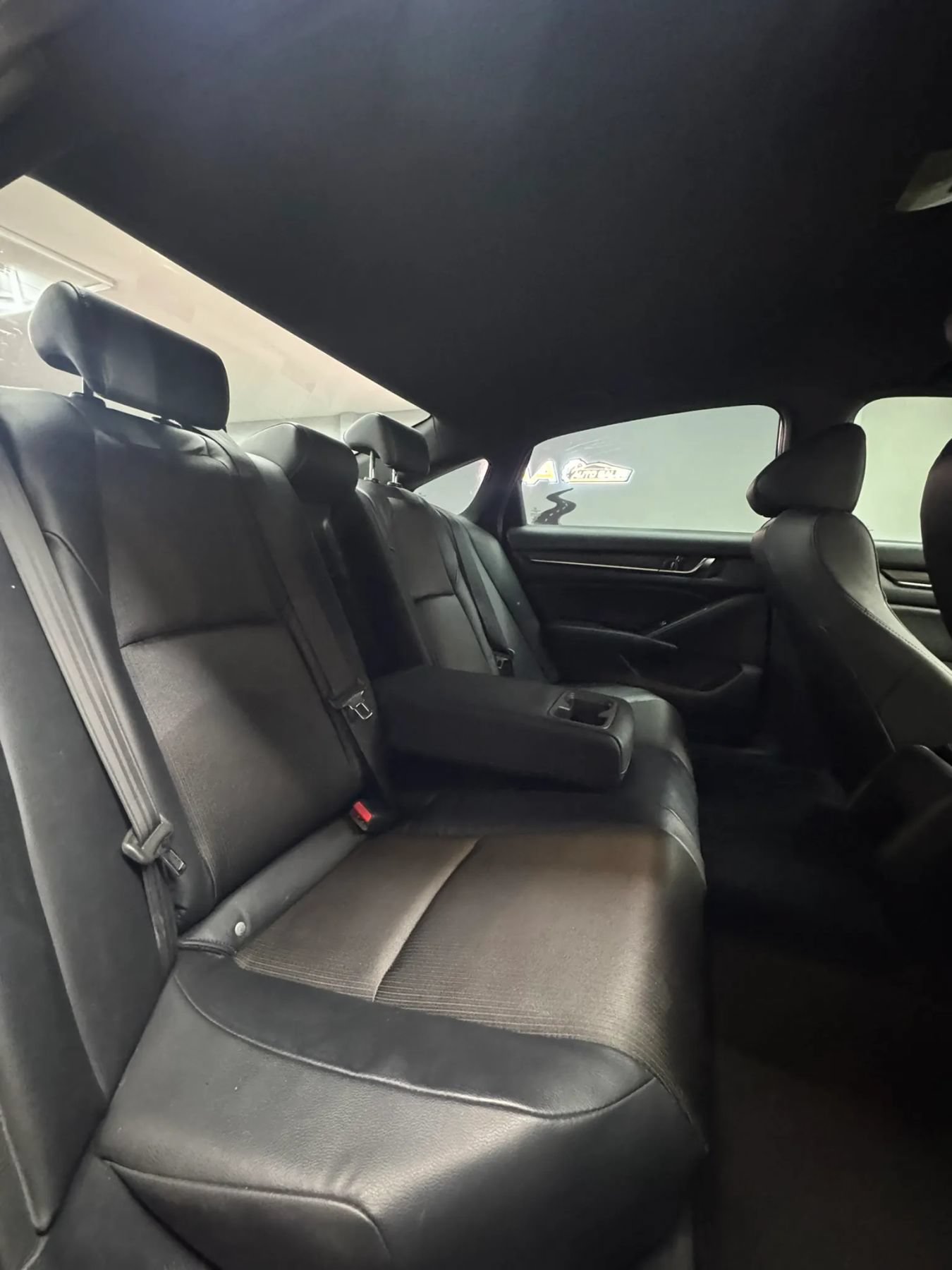 Used 2018 Honda Accord Sport image 24