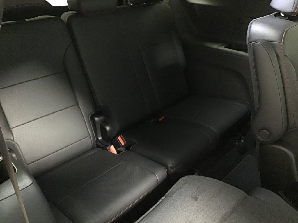 New 2026 Chevrolet Traverse Z71 w/ Enhanced Driving Package image 11