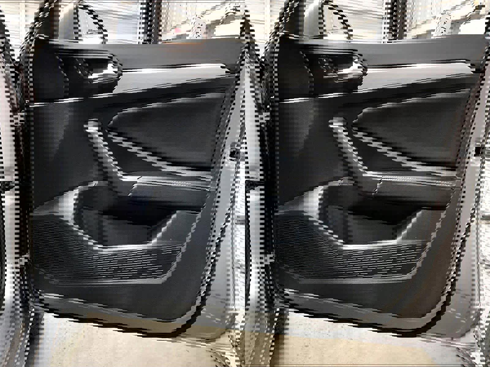 Used 2025 Volkswagen Jetta S image 25