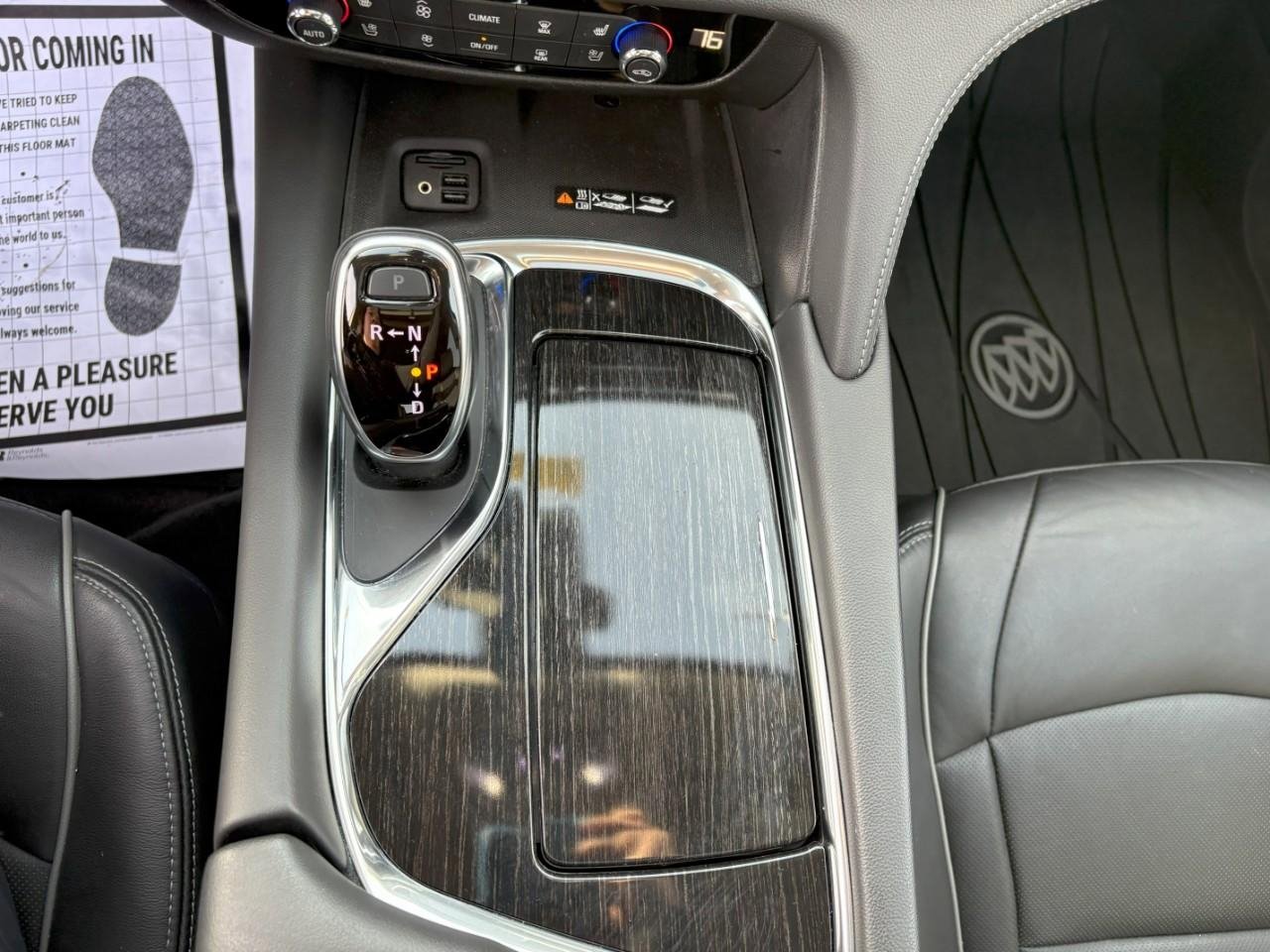 Used 2021 Buick Enclave Avenir w/ Avenir Technology Package image 18