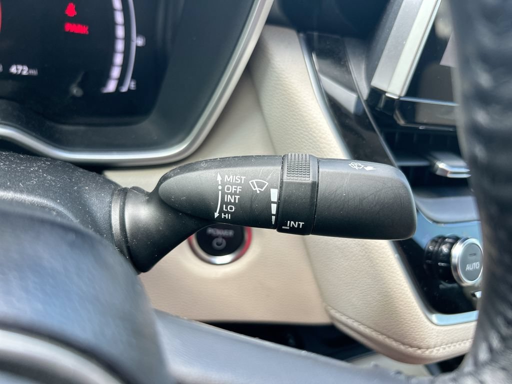Used 2025 Toyota Corolla XLE FWD image 20