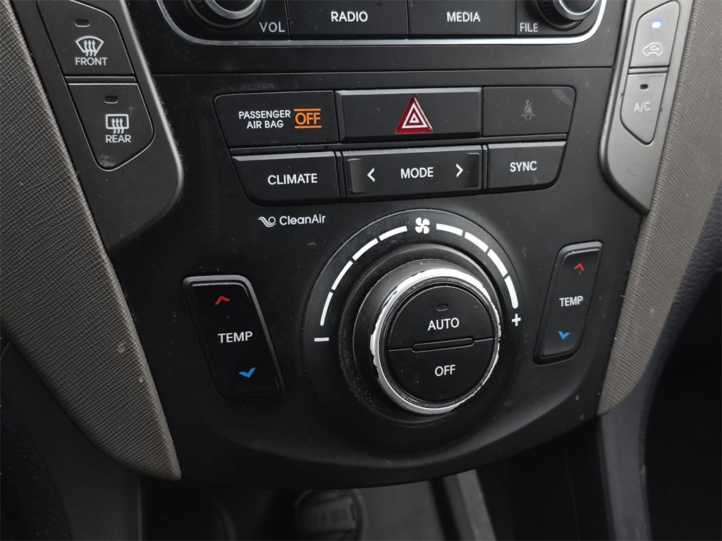 Used 2017 Hyundai Santa Fe Sport image 31