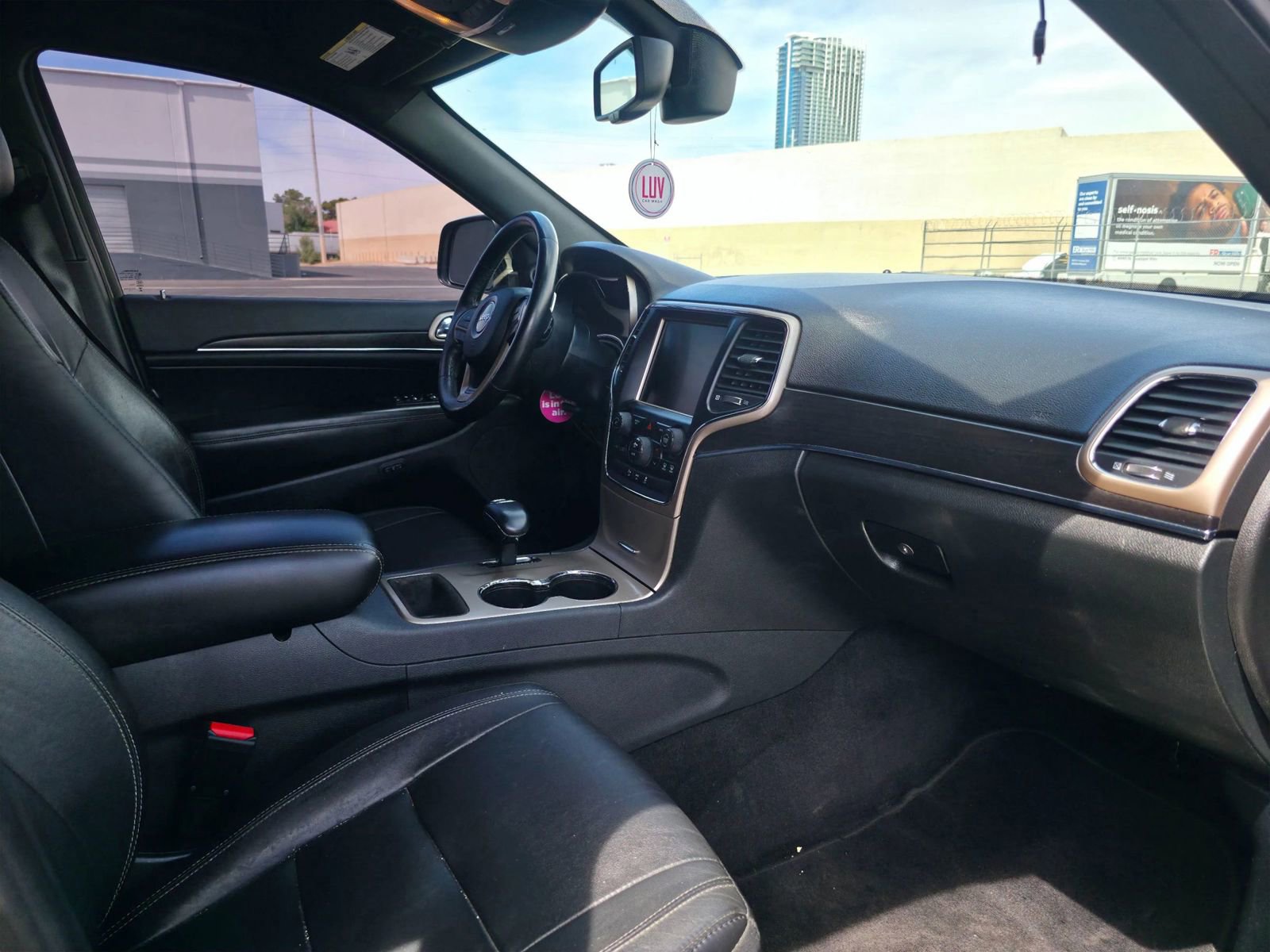 Used 2014 Jeep Grand Cherokee Limited RWD image 10