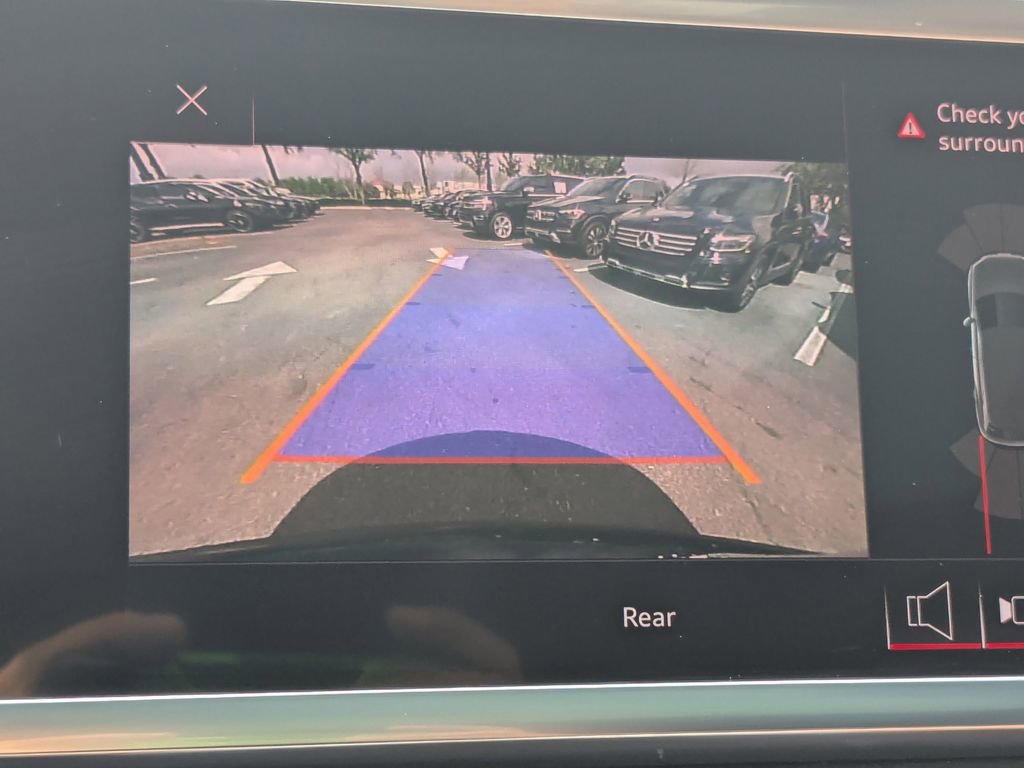 Used 2021 Audi Q3 2.0T Premium w/ Convenience Package image 8