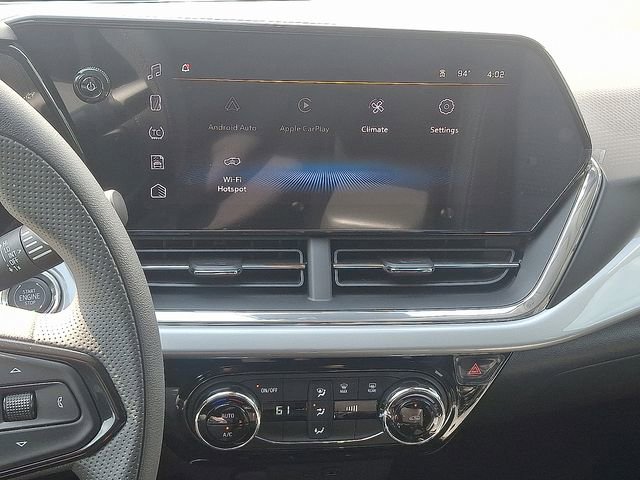 New 2025 Chevrolet Trax LT image 10