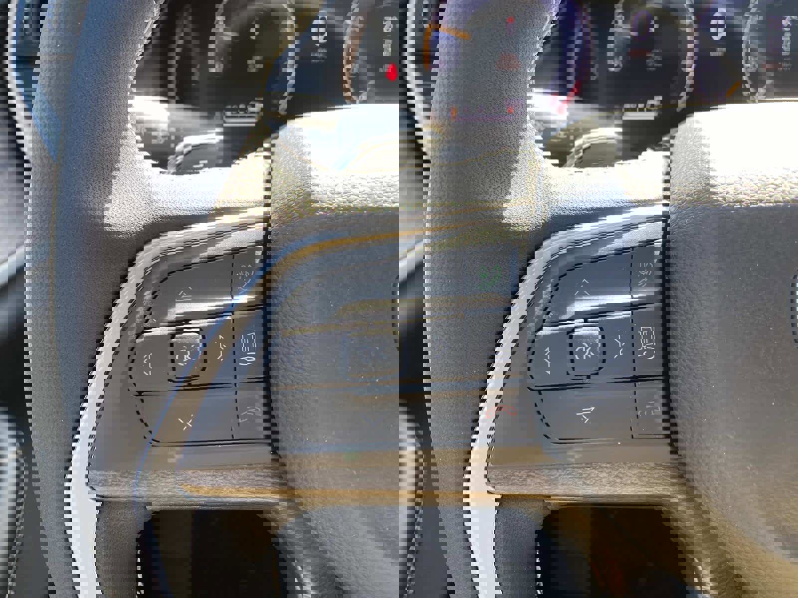 New 2026 Jeep Grand Cherokee Altitude image 13