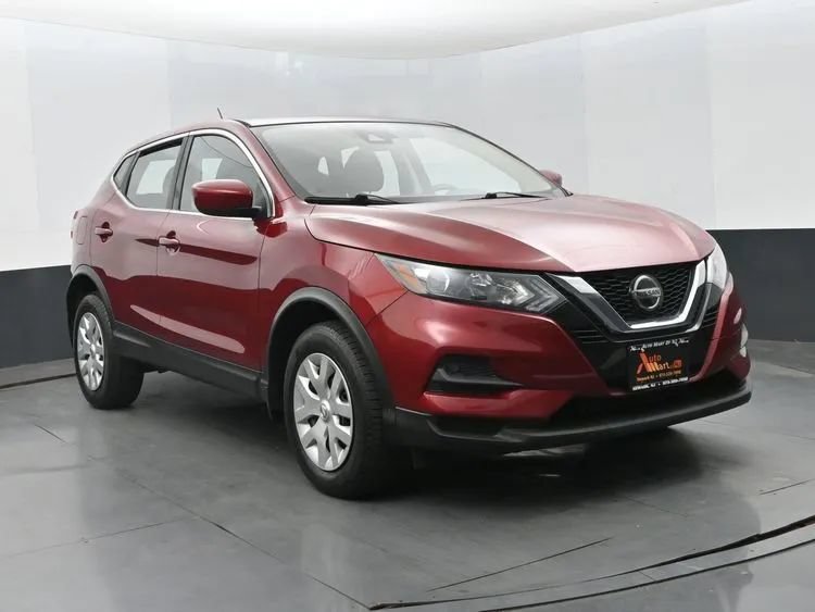 Used 2020 Nissan Rogue Sport S AWD/4WD image 2