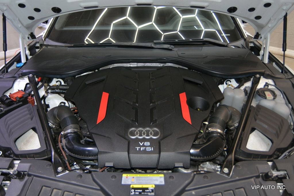 Used 2020 Audi S8 L w/ Full Leather Package AWD/4WD image 30