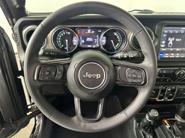 Used 2023 Jeep Wrangler Unlimited w/ 8.4" Radio Group image 14