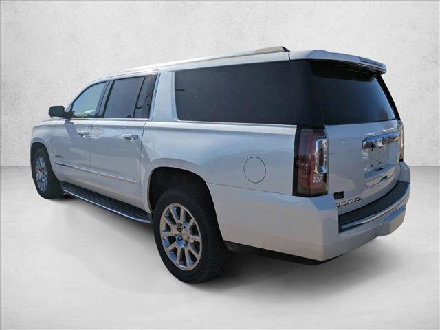 Used 2016 GMC Yukon XL Denali w/ Open Road Package AWD/4WD image 7