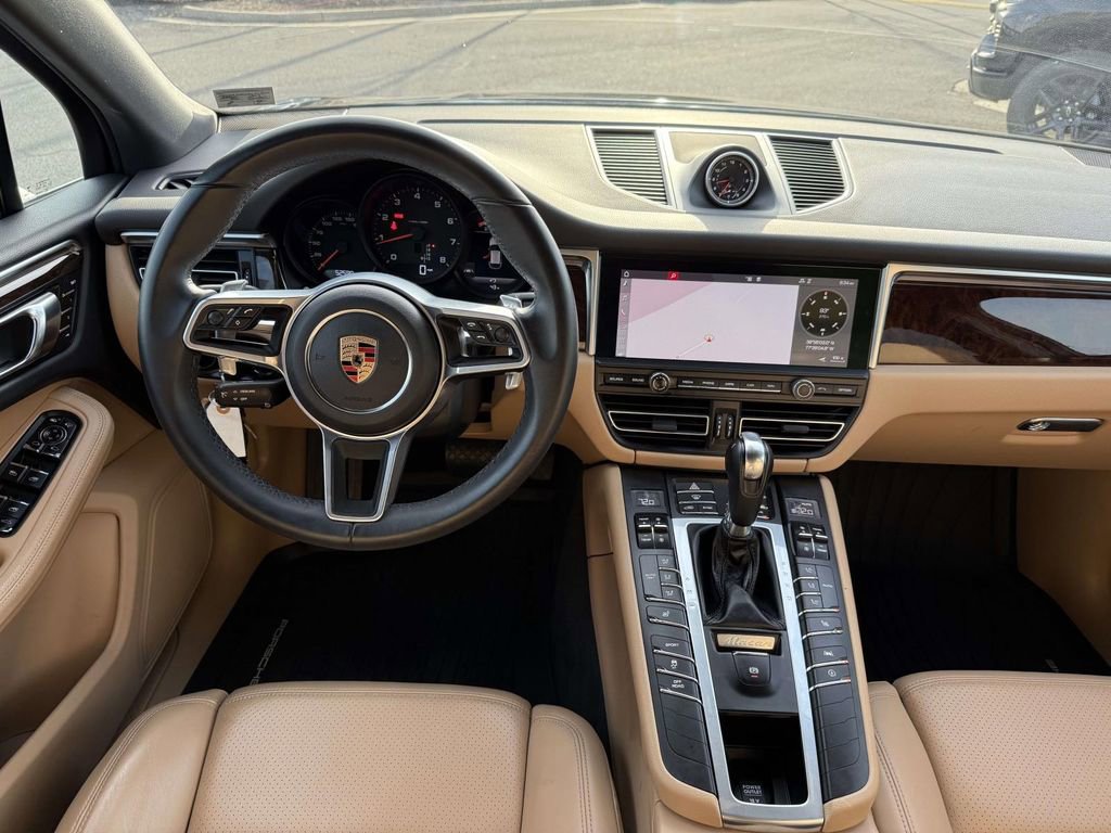 Used 2019 Porsche Macan image 8