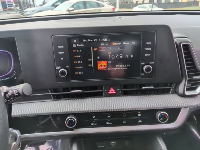 Used 2025 Kia Sportage LX image 26