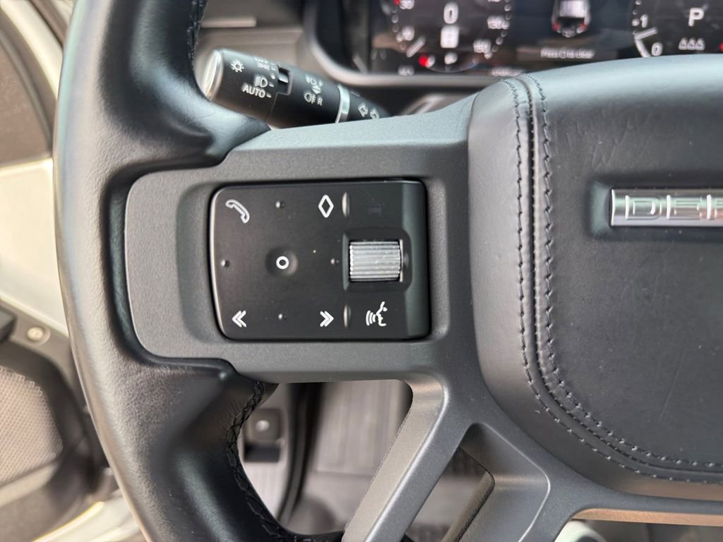 Used 2023 Land Rover Defender 110 X image 22