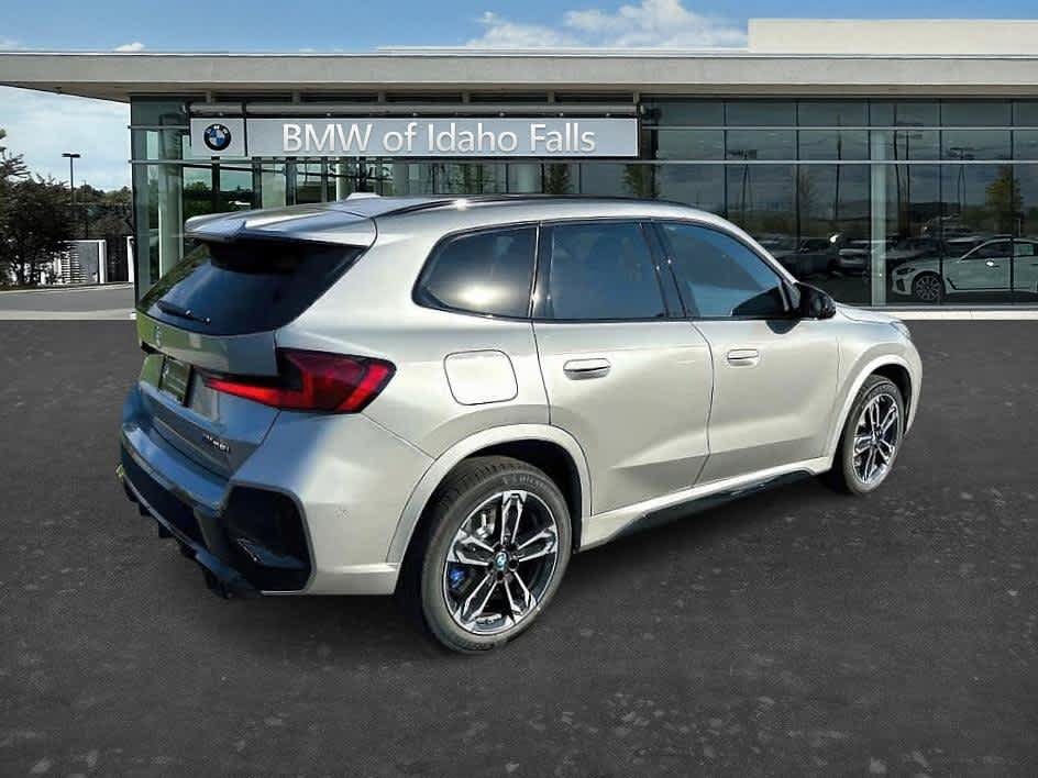 New 2025 BMW X1 M35i w/ Premium Package AWD/4WD image 15