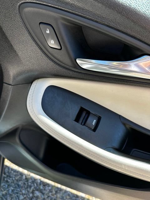 Used 2022 Buick Encore GX Select FWD image 23