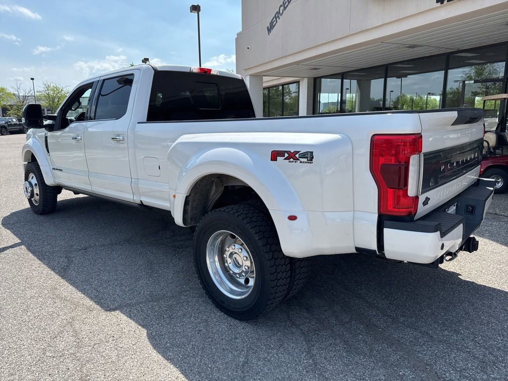 Used 2017 Ford F450 Platinum w/ Platinum Ultimate Package AWD/4WD image 14