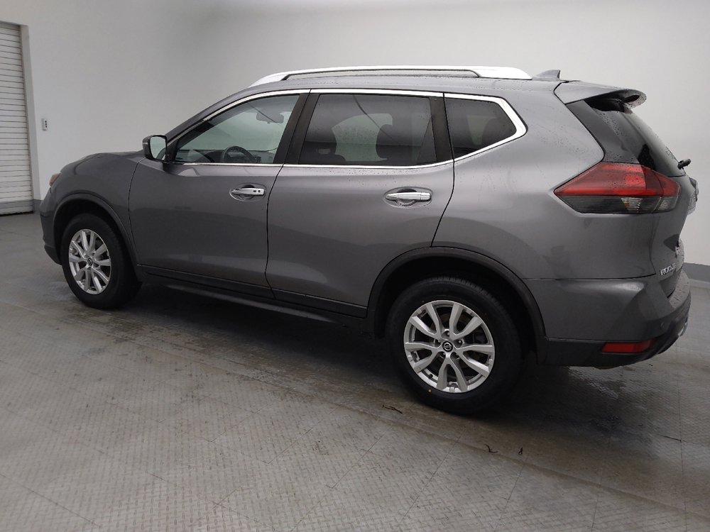 Used 2020 Nissan Rogue SV AWD/4WD image 3