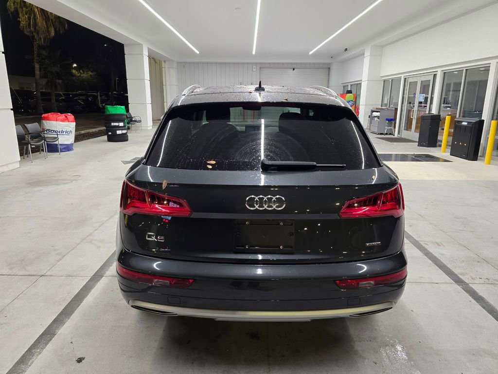 Used 2019 Audi Q5 2.0T Premium w/ Convenience Package image 5