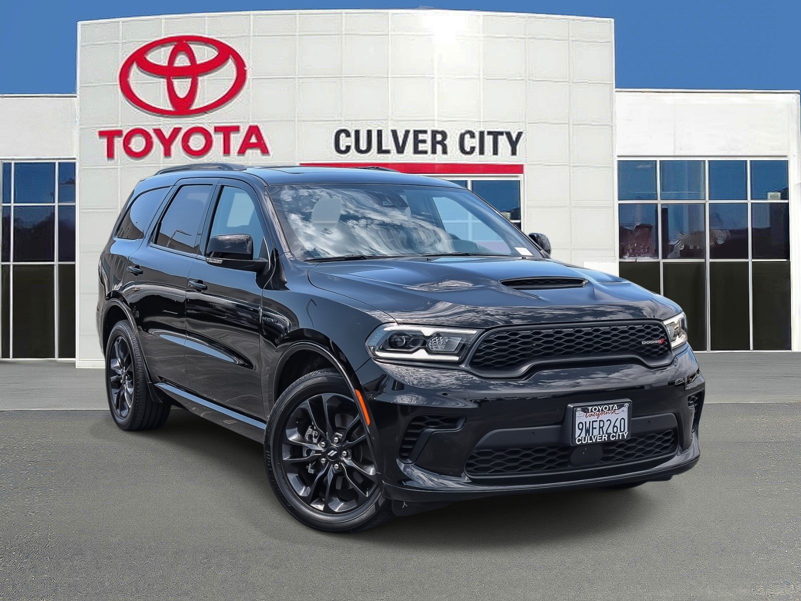 Used 2025 Dodge Durango R/T AWD/4WD image 1