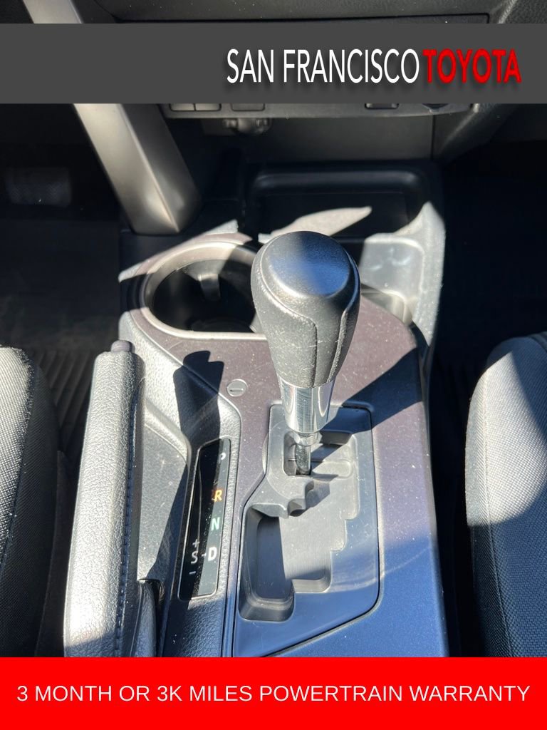 Used 2017 Toyota RAV4 LE image 21