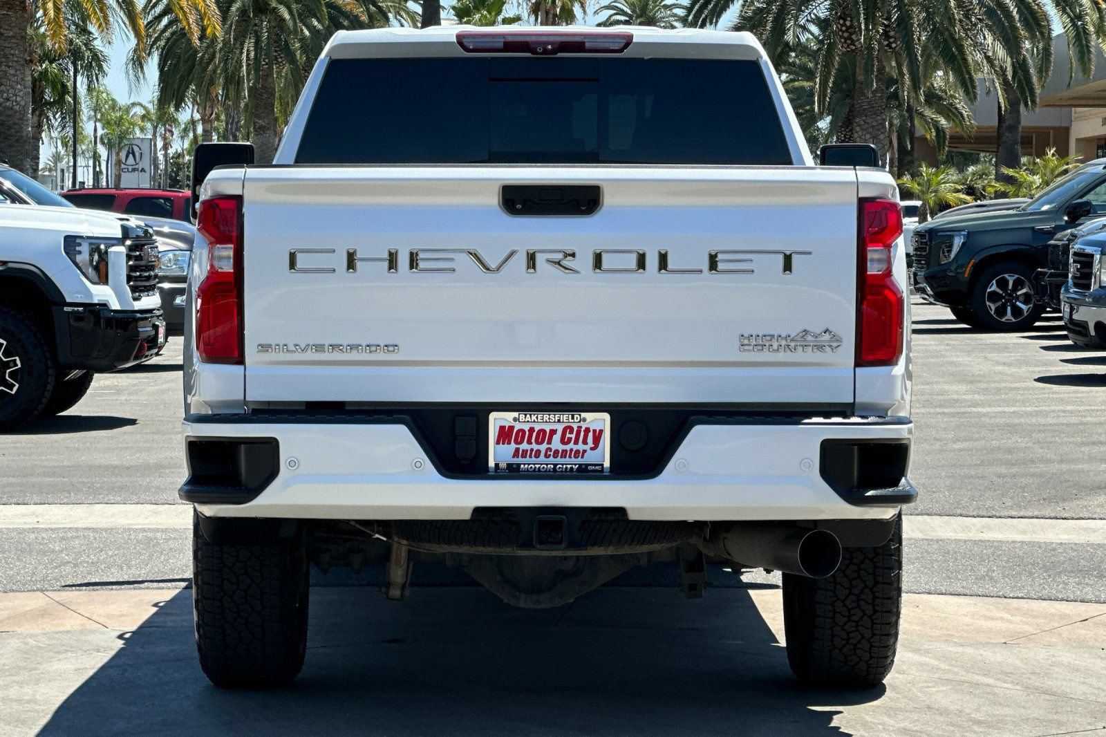 Certified 2023 Chevrolet Silverado 2500 High Country w/ Z71 Off-Road Package AWD/4WD image 5