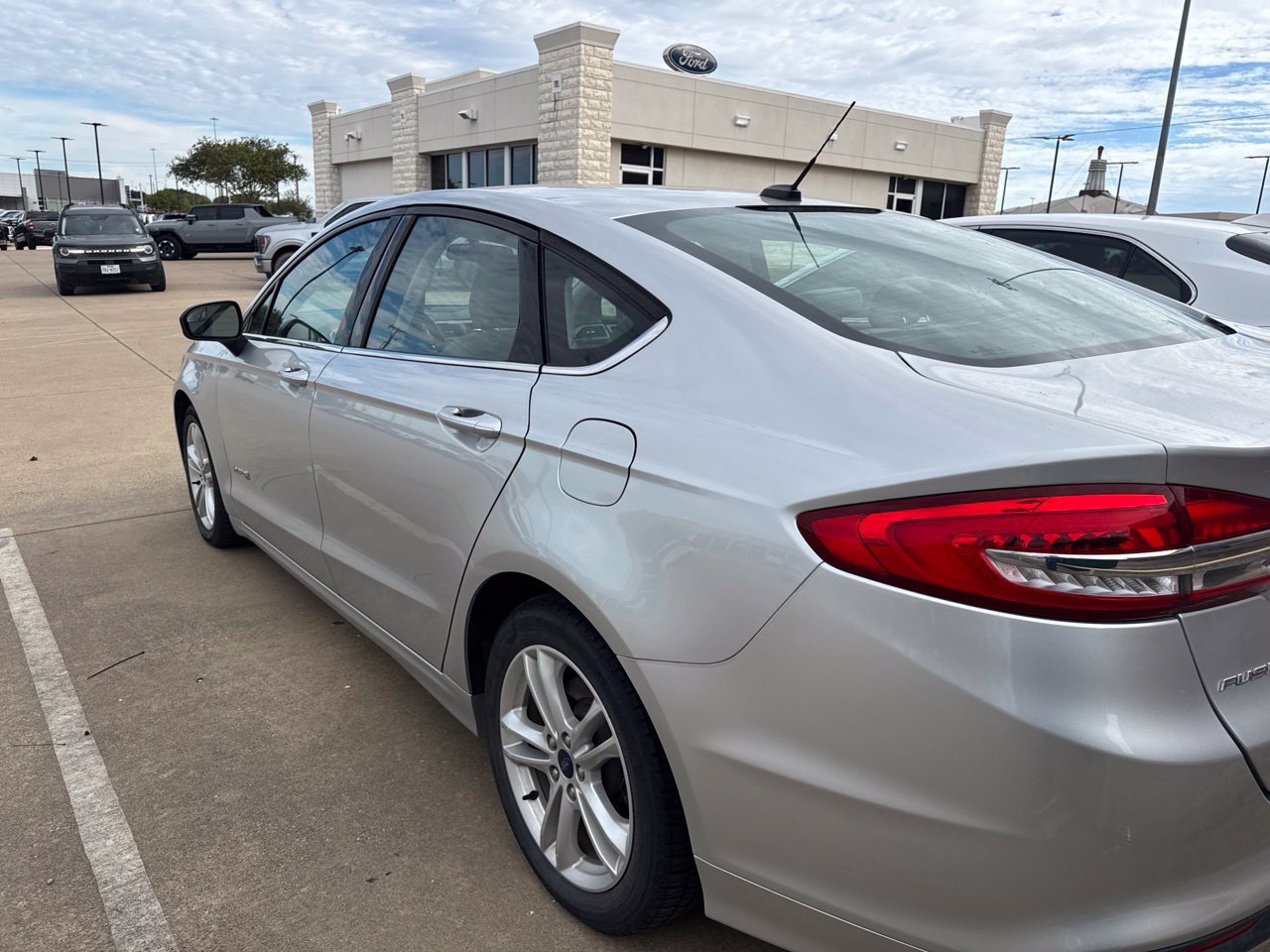 Used 2018 Ford Fusion S FWD image 6