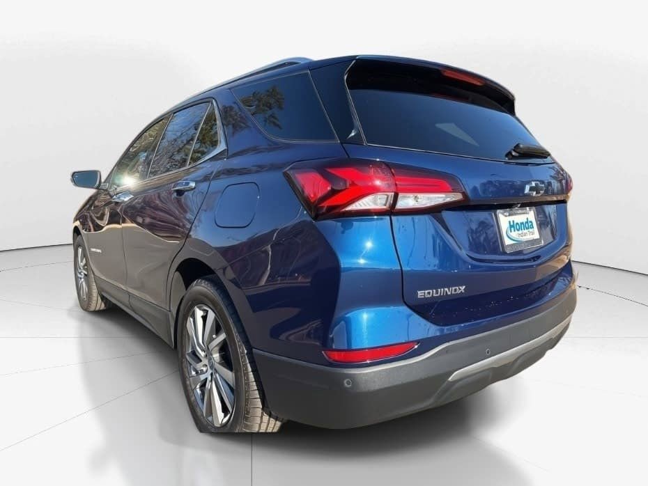 Used 2023 Chevrolet Equinox Premier image 4